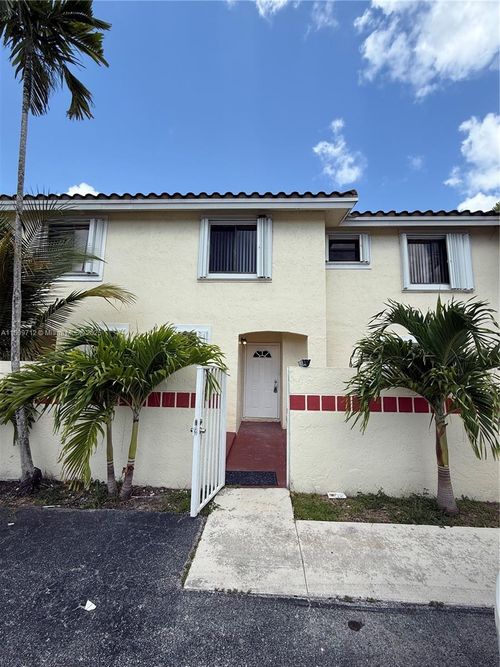 3208-3208 San Remo Cir, Homestead, FL, 33035-1190 | Card Image