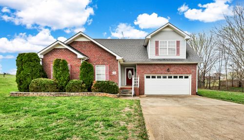 3700 Wheatfield Ln, Clarksville, TN, 37040-5466 | Card Image