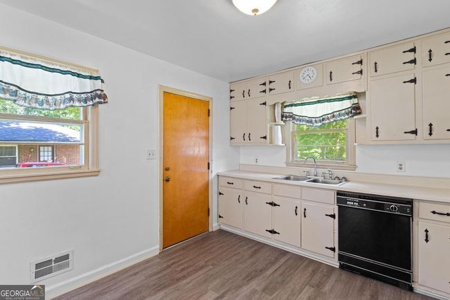 1070 Elaine Dr, House other with 3 bedrooms, 1 bathrooms and null parking in Forest Park GA | Image 10