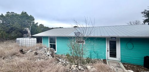 786 39th St W, Lakehills, TX, 78063-0003 | Card Image