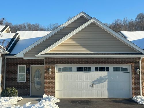 39 Brookfield Ct, Roanoke, VA, 24012-1120 | Card Image