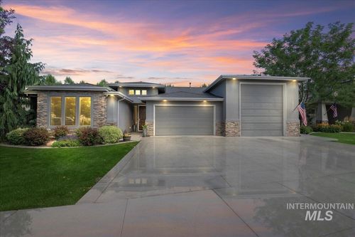 1882 E Three Corners Dr, Meridian, ID, 83646-6686 | Card Image