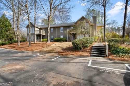 406 Country Park Dr Se, Smyrna, GA, 30080-8218 | Card Image