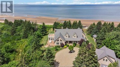 31 Edgewater Lane, House other with 5 bedrooms, 4 bathrooms and null parking in Little Shemogue NB | Image 2