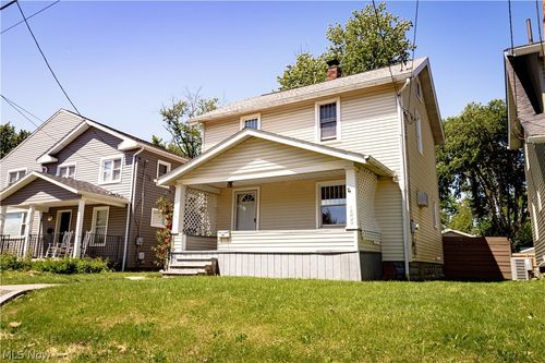 1209 Roslyn Avenue Sw, Canton, OH, 44710 | Card Image
