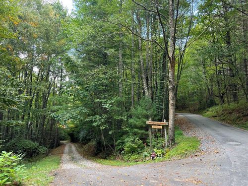 21 Woods Mountain Trl, Cullowhee, NC, 28723 | Card Image