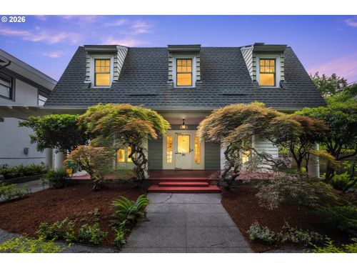 3025 Ne 17th Ave, Portland, OR, 97212 | Card Image