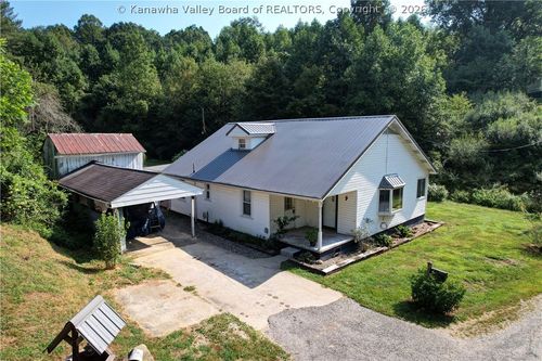 76 Midway Drive, Charleston, WV, 25312 | Card Image