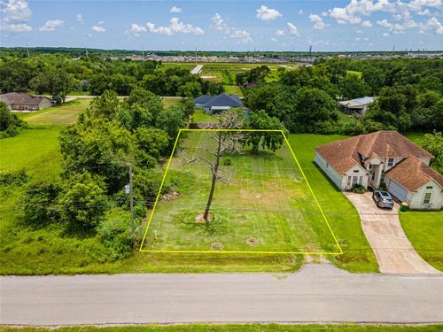 4905 Lawndale St, La Marque, TX, 77568-3010 | Card Image