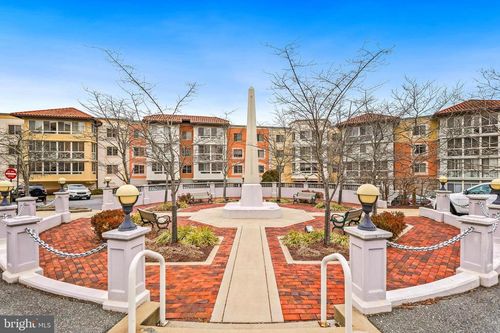 302-14801 Pennfield Cir, SILVER SPRING, MD, 20906-1583 | Card Image