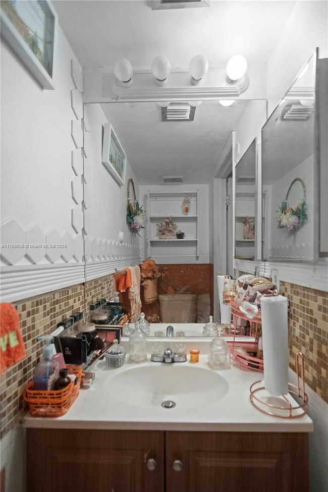 3261 Salinas Way, House other with 4 bedrooms, 2 bathrooms and null parking in Miramar FL | Image 31