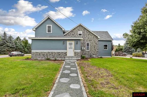 515 Benzel Ave Sw, Madelia, MN, 56062-1603 | Card Image