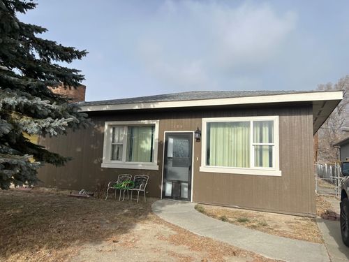 109 E Brooks St, Rawlins, WY, 82301-4362 | Card Image