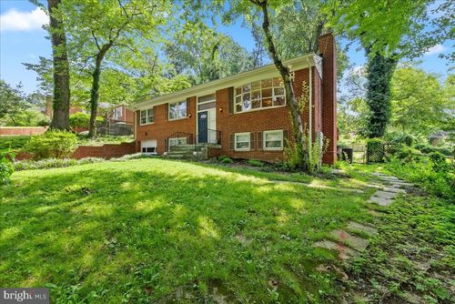 3035 Hazelton St, FALLS CHURCH, VA, 22044-1714 | Card Image