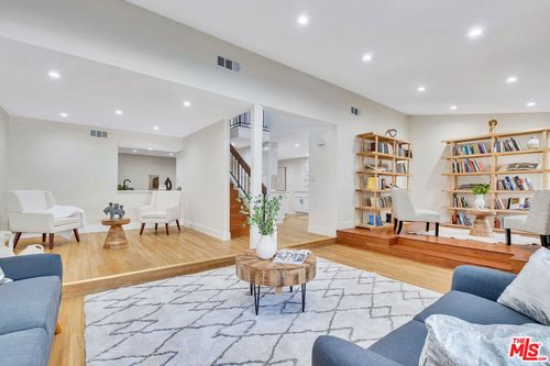 unit-2-10210 Larwin Ave, Chatsworth, CA, 91311-2680 | Card Image