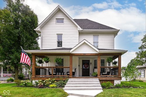 232 E State St, Pendleton, IN, 46064-1054 | Card Image