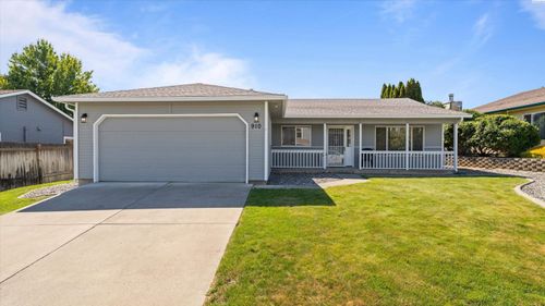 910 S Arthur, Kennewick, WA, 99336 | Card Image