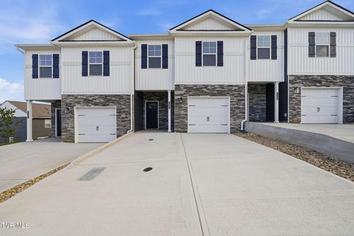 1181 Wenna Way, Kingsport, TN, 37664-2613 | Card Image