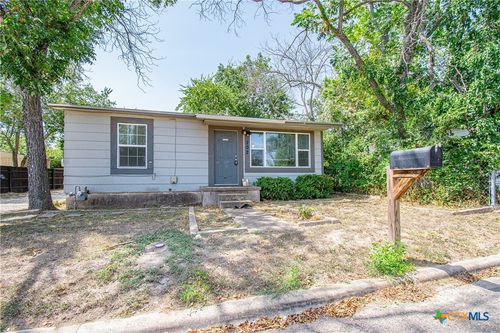 202 E Carpenter Ave, Copperas Cove, TX, 76522-2211 | Card Image