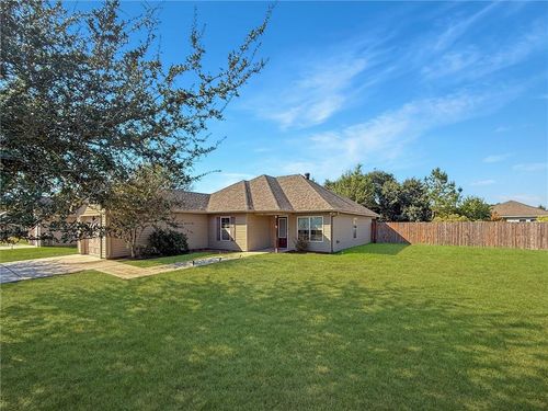 28515 Vintage Ln, Ponchatoula, LA, 70454-8418 | Card Image