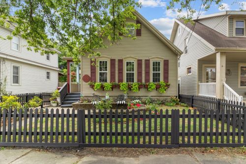 1112 W Osborne St, Sandusky, OH, 44870-3117 | Card Image