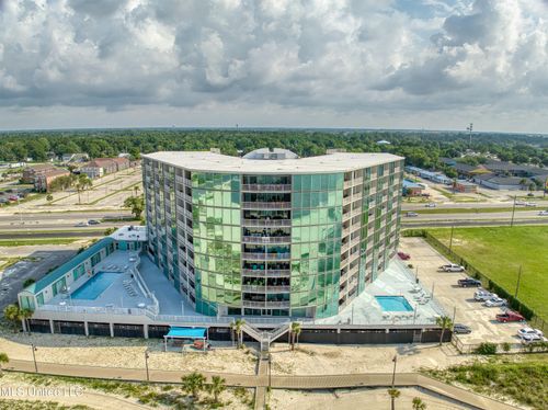 apt-202-1899 Beach Blvd, Biloxi, MS, 39531-5284 | Card Image