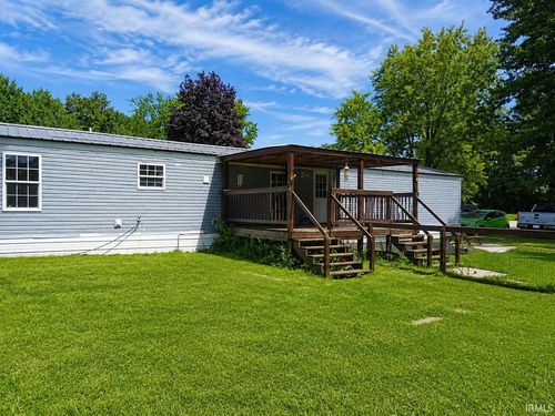 8215 S U.S. 421, San Pierre, IN, 46374 | Card Image