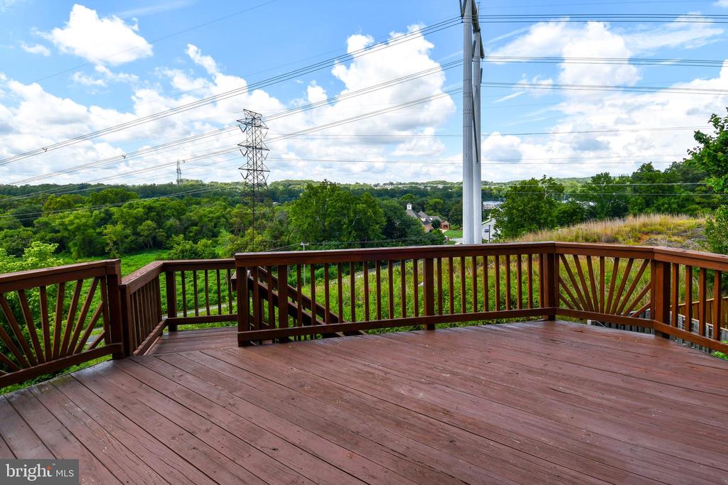 Residential Lease in WOODBRIDGE 4