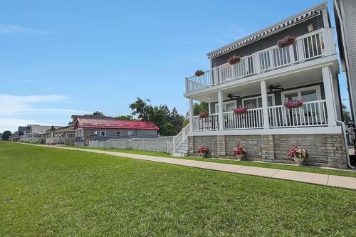48 Rosebraugh Cir E, Buckeye Lake, OH, 43008-7840 | Card Image