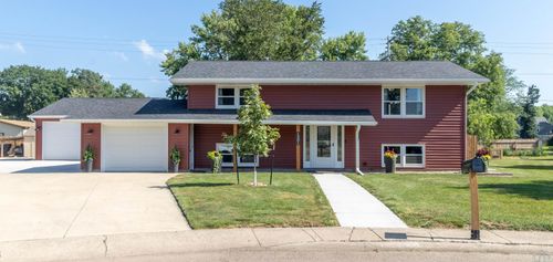 1301 Maple Cir, Onawa, IA, 51040-1739 | Card Image