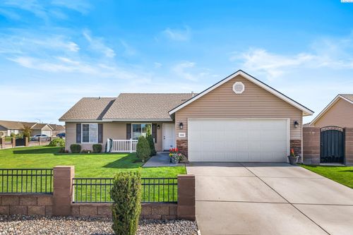 5505 Marbella Ln, Pasco, WA, 99301-3191 | Card Image