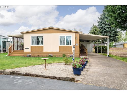 200-1400 Candlelight Dr, Eugene, OR, 97402-1458 | Card Image