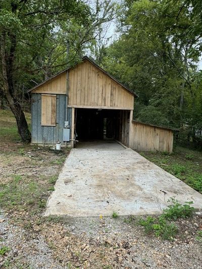 1956 Vanzant Bend Rd, House other with 3 bedrooms, 2 bathrooms and 1 parking in Belvidere TN | Image 2