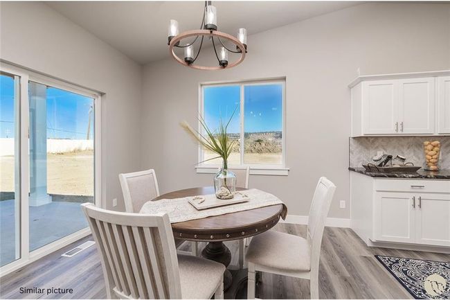 4646 Sunburst Ln, House other with 3 bedrooms, 2 bathrooms and null parking in Billings MT | Image 4