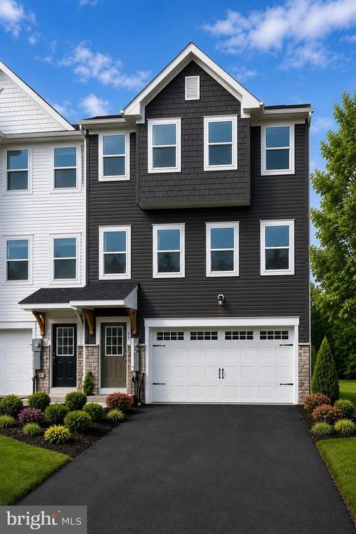 16 Lyriq Court, INWOOD, WV, 25428 | Card Image