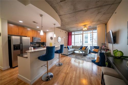 unit-930-44 Peachtree Pl Ne, Atlanta, GA, 30309-5402 | Card Image