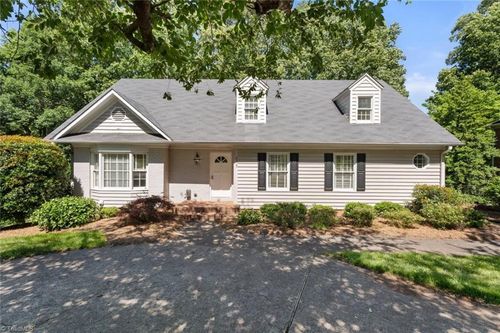 4205 Allistair Rd, Winston-Salem, NC, 27104-1203 | Card Image