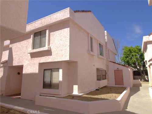 12-9906 Owensmouth Ave, Chatsworth, CA, 91311-3834 | Card Image