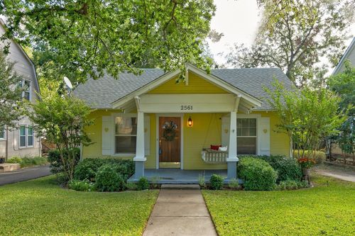 2561 Rogers Ave, Fort Worth, TX, 76109-1348 | Card Image