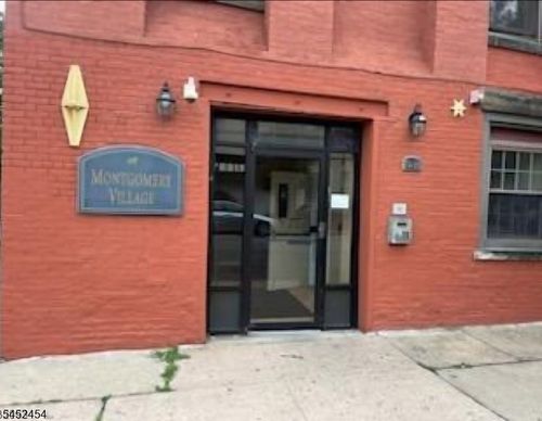 apt-4f-79 Montgomery St, Paterson, NJ, 07501-1164 | Card Image