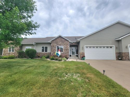 511 E Palmer Cir, ABERDEEN, SD, 57401-0205 | Card Image