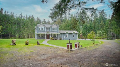 4909 Sw Old Clifton Rd, Port Orchard, WA, 98367-7695 | Card Image