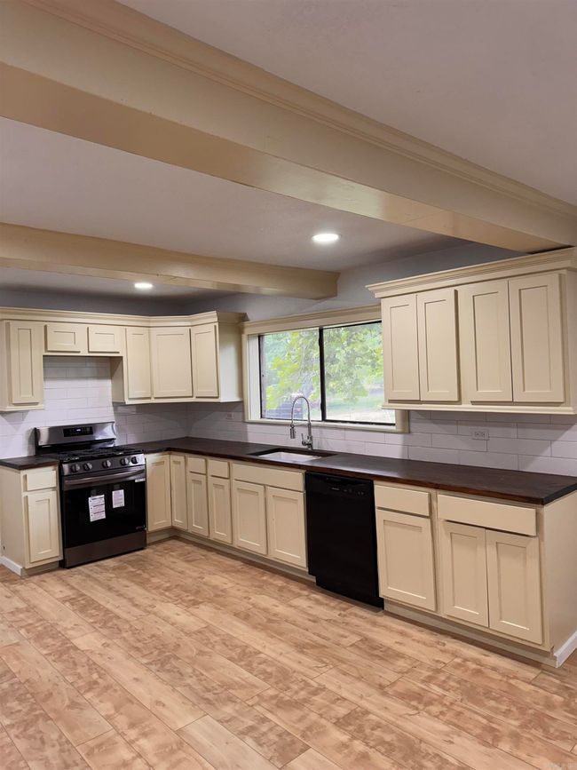 4 Simmons Loop, House other with 5 bedrooms, 3 bathrooms and null parking in Rose Bud AR | Image 12