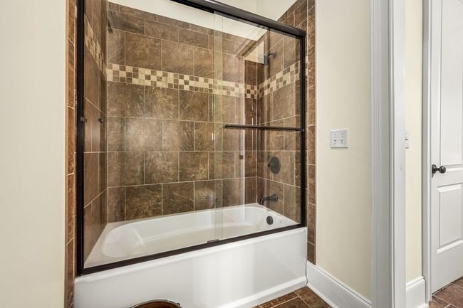1001 Williams St, House other with 3 bedrooms, 4 bathrooms and 3 parking in Decherd TN | Image 52
