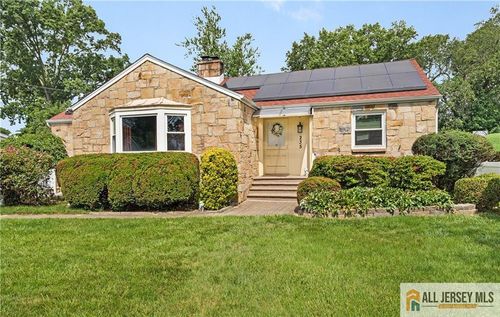235 Brook Ave, North Plainfield, NJ, 07060-4371 | Card Image