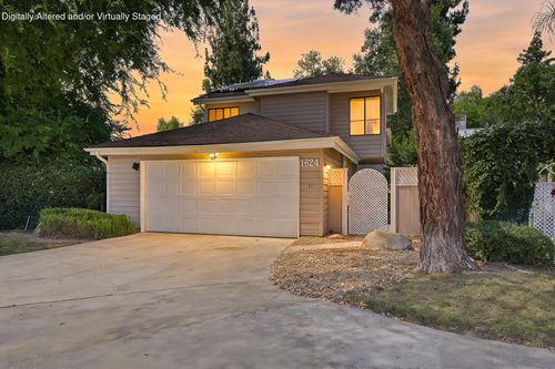 1624 E Castleview Ave, Visalia, CA, 93292-5565 | Card Image