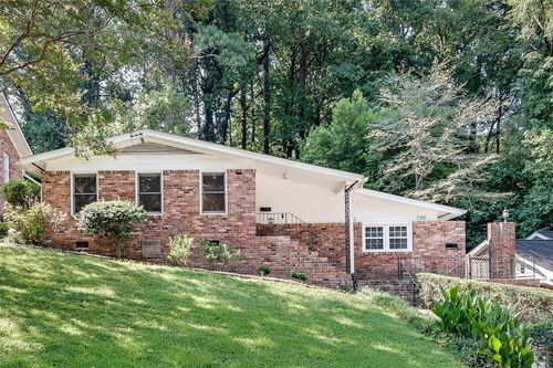 799 Marstevan Dr Ne, Atlanta, GA, 30306-3226 | Card Image
