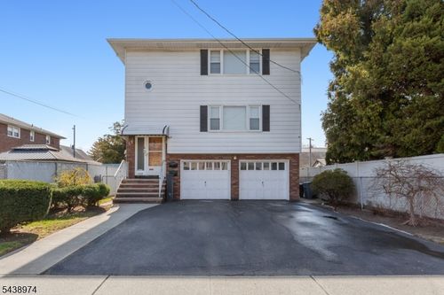 164 Page St, Elmwood Park, NJ, 07407-1141 | Card Image