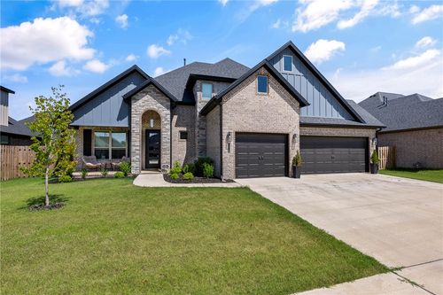1410 Tiffany St, Centerton, AR, 72719-3025 | Card Image