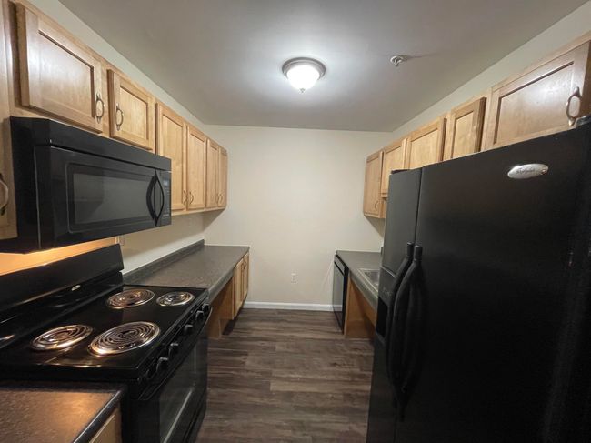 APT-105 - 10 Sentinel Ct, Condo with 2 bedrooms, 2 bathrooms and null parking in Manchester NH | Image 15